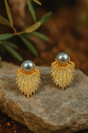 Gold-Plated Shell Fan Earrings