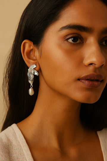 Jewelz Designer Silver Leaf Pearl Earrings