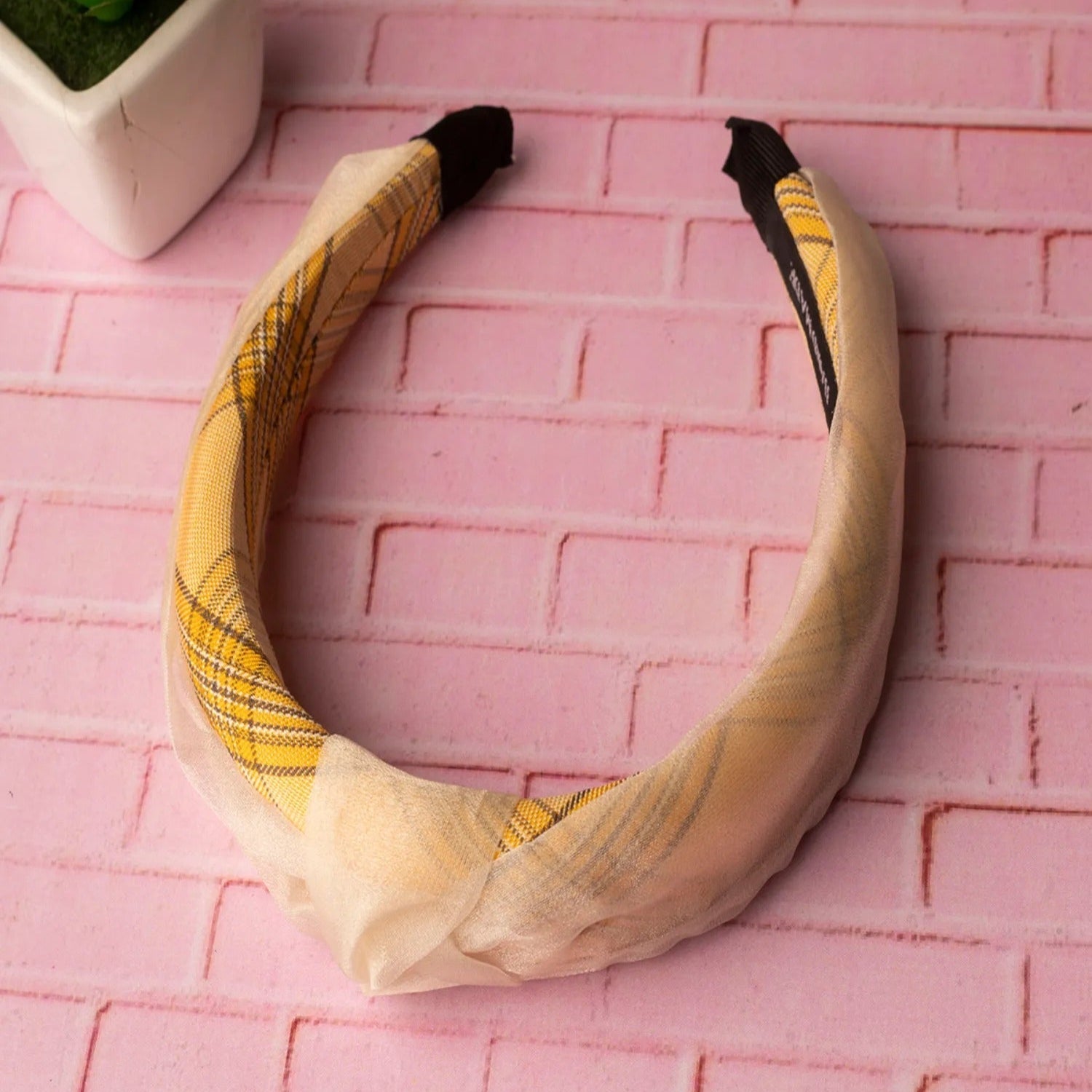 Trendy Yellow Check Design Hair Band