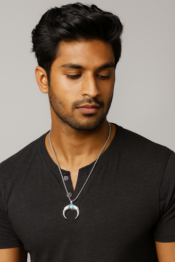 Silver Chain Necklace with Crescent Moon Pendant