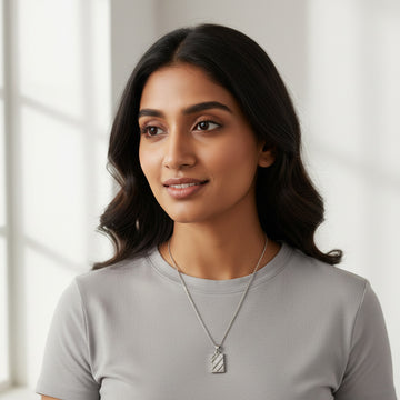 Minimal Silver Bar Pendant Necklace