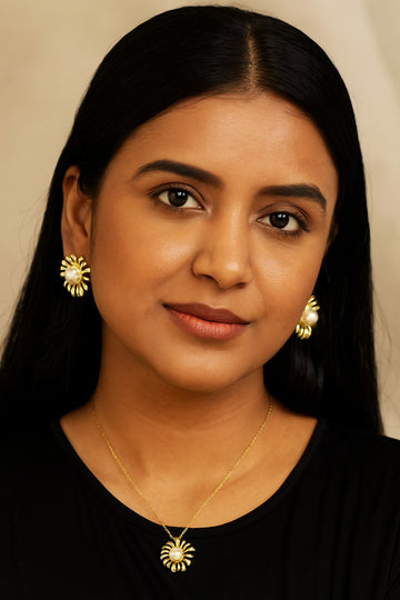 Gold-Toned Flower Pendant Necklace & Earrings Set with Pearl Center