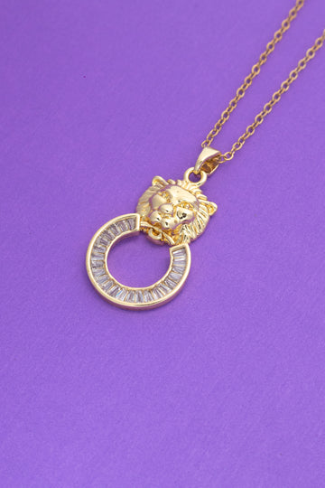 Elegant Textured Pendant Necklace – Gold Finish