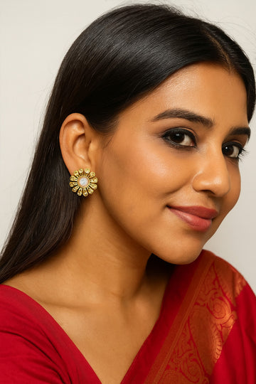 Gold-Tone Floral Stud Earrings with Pearl Center (  Stainless Steel )